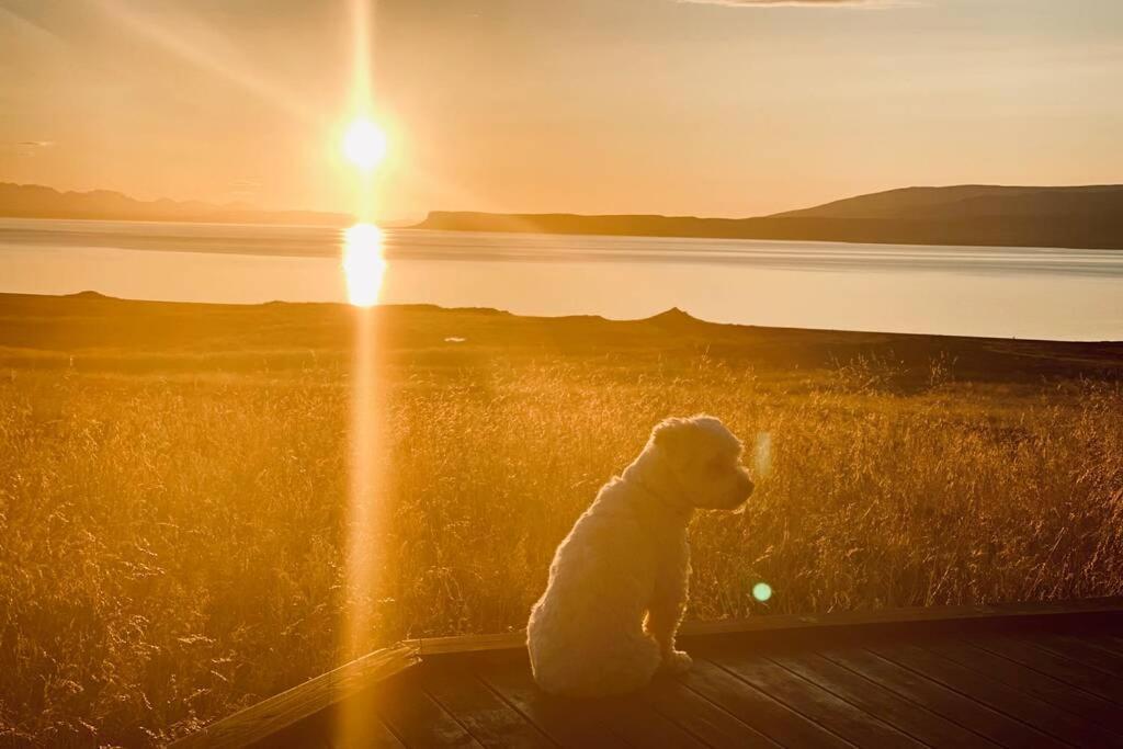 Ljarskogar Lodge Hjartharholtskirkja Buitenkant foto